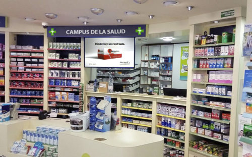 farmacias publiscreen carteleria digital salamanca digital signage